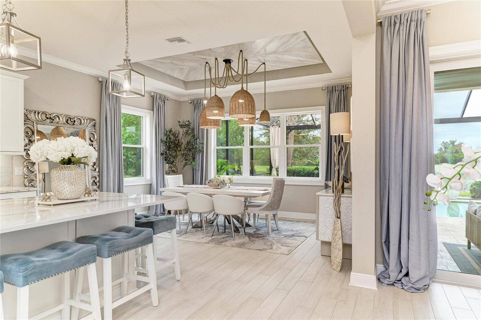 6185 LUNGO LAGO DRIVE, Sarasota, FL 34241