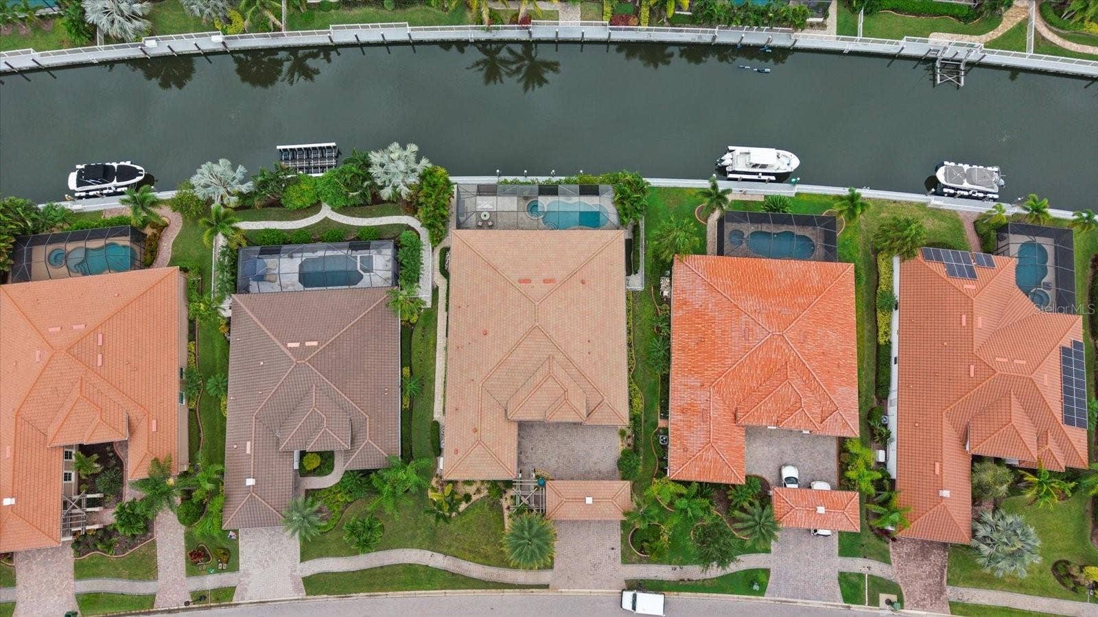 575 FORE DRIVE, Bradenton, FL 34208