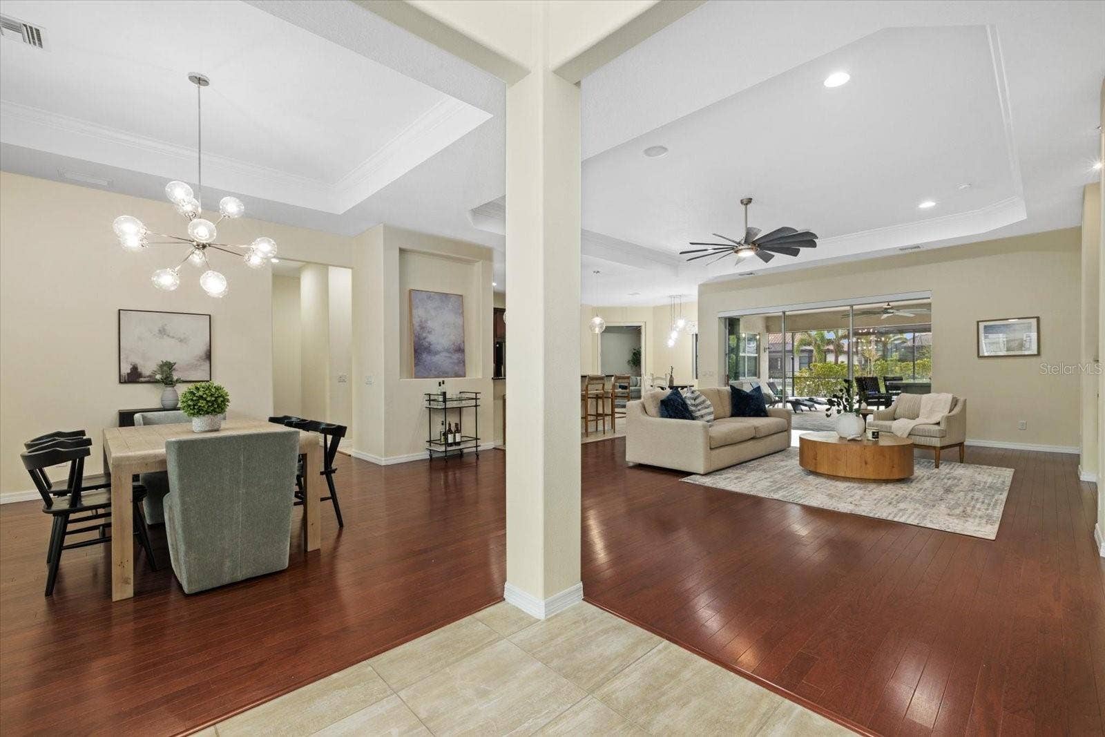 575 FORE DRIVE, Bradenton, FL 34208