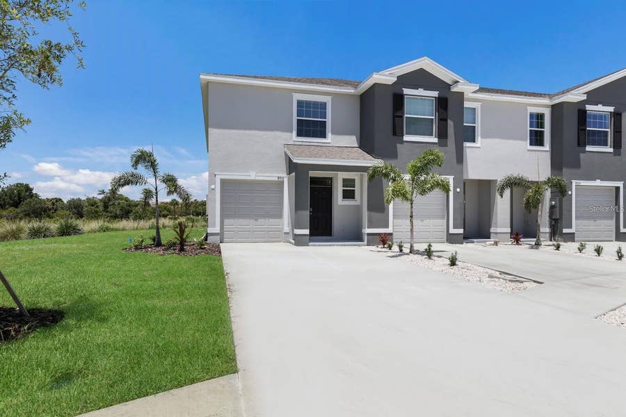 Property photo for 8916 MILESTONE DRIVE, Sarasota, FL