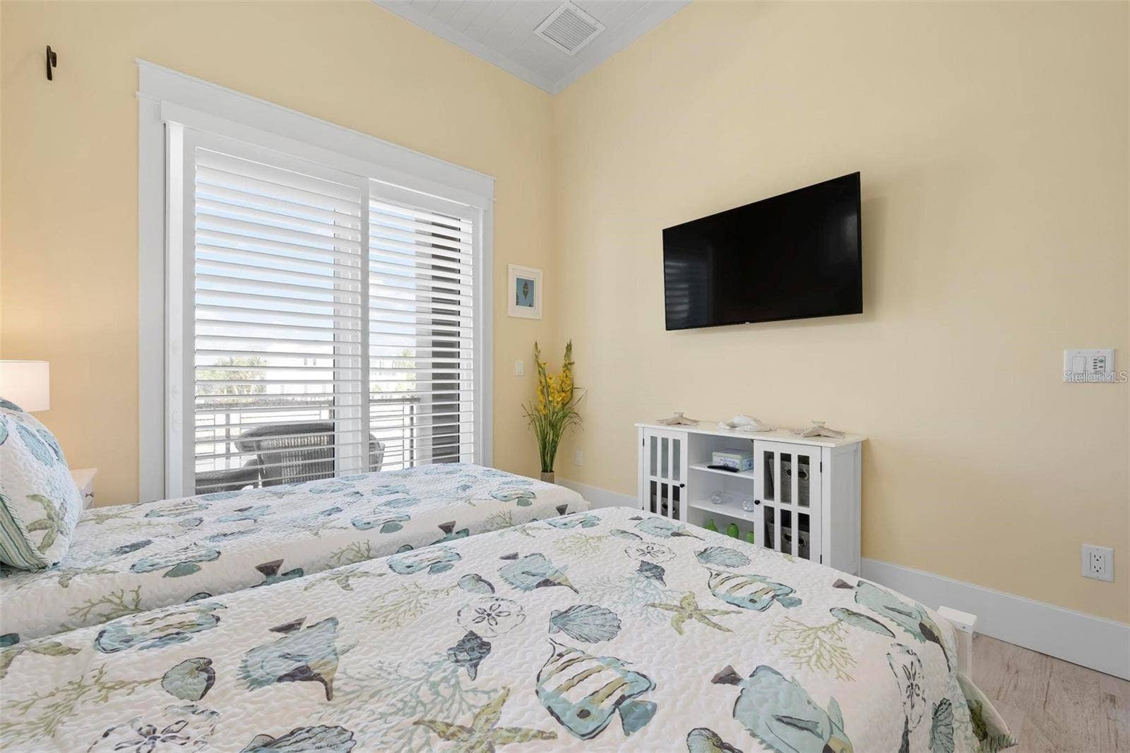 242 OAK AVENUE, Anna Maria, FL 34216 242 OAK AVENUE, Anna Maria, FL 34216