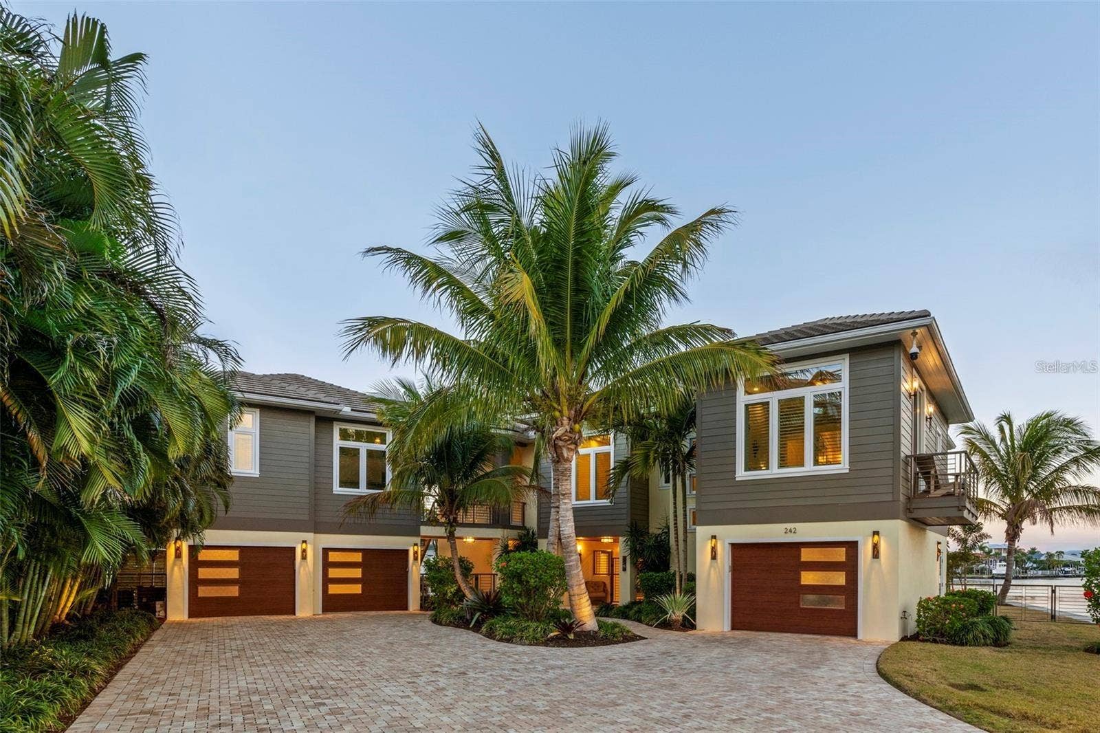 242 OAK AVENUE, Anna Maria, FL 34216 242 OAK AVENUE, Anna Maria, FL 34216