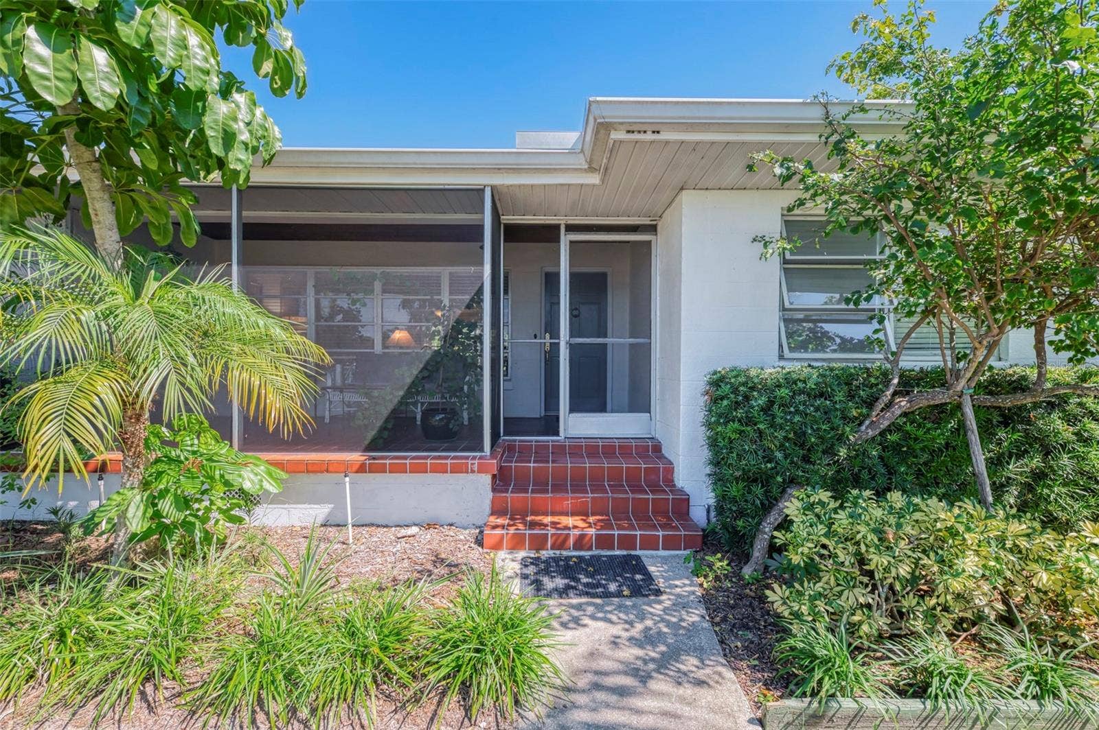 211 46TH STREET W, Bradenton, FL 34209 211 46TH STREET W, Bradenton, FL 34209