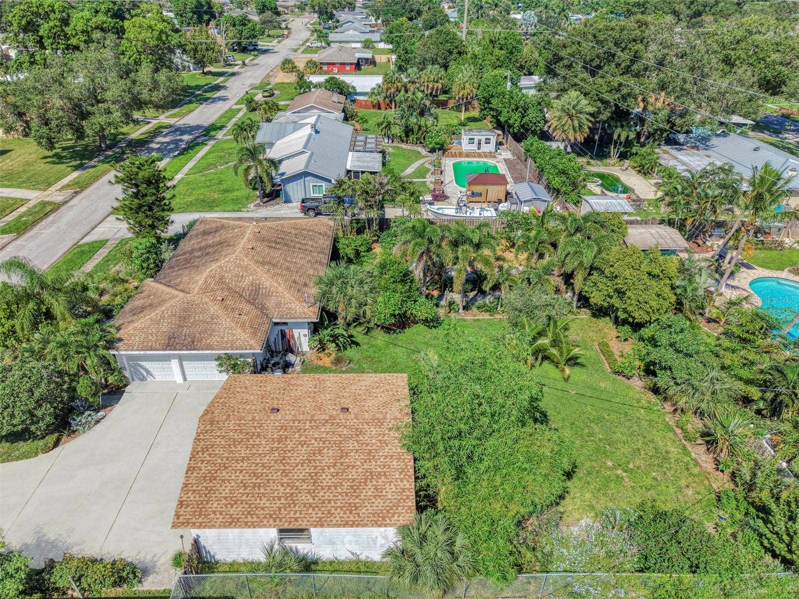 211 46TH STREET W, Bradenton, FL 34209 211 46TH STREET W, Bradenton, FL 34209