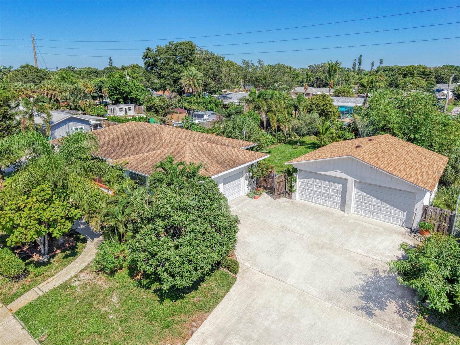 211 46TH STREET W, Bradenton, FL 34209 211 46TH STREET W, Bradenton, FL 34209