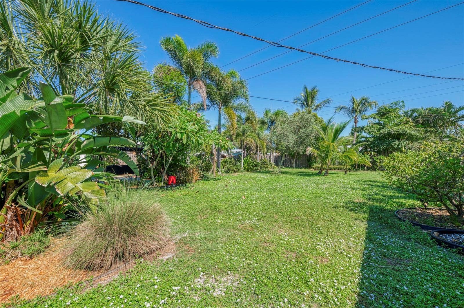 211 46TH STREET W, Bradenton, FL 34209 211 46TH STREET W, Bradenton, FL 34209