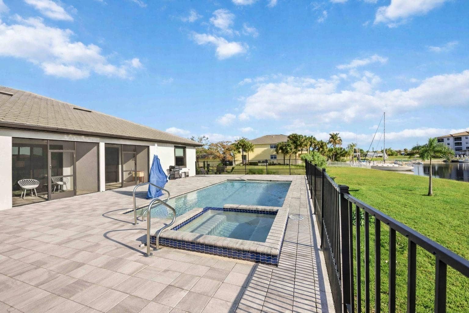 3240 WOODTHRUSH DRIVE, #111 & 112, Punta Gorda, FL 33950