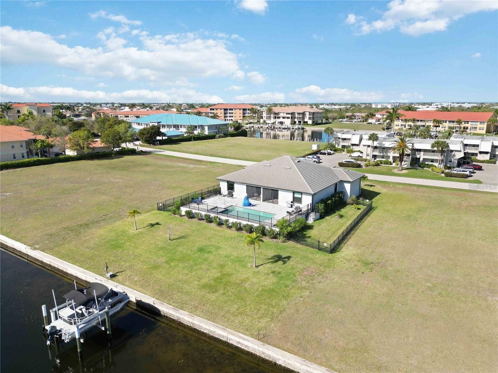 3240 WOODTHRUSH DRIVE, #111 & 112, Punta Gorda, FL 33950
