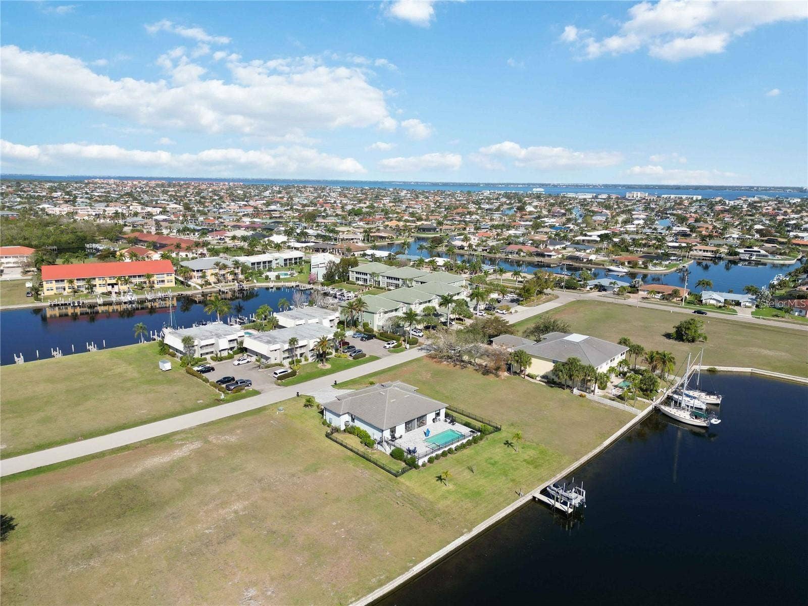 3240 WOODTHRUSH DRIVE, #111 & 112, Punta Gorda, FL 33950