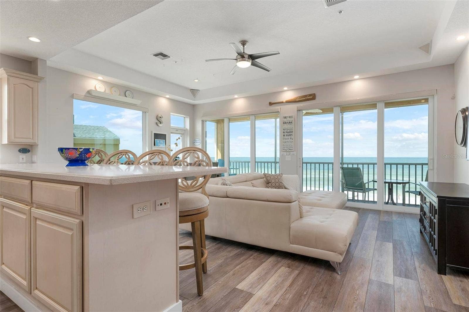 1900 GULF DRIVE N, #1, Bradenton Beach, FL 34217 1900 GULF DRIVE N, #1, Bradenton Beach, FL 34217