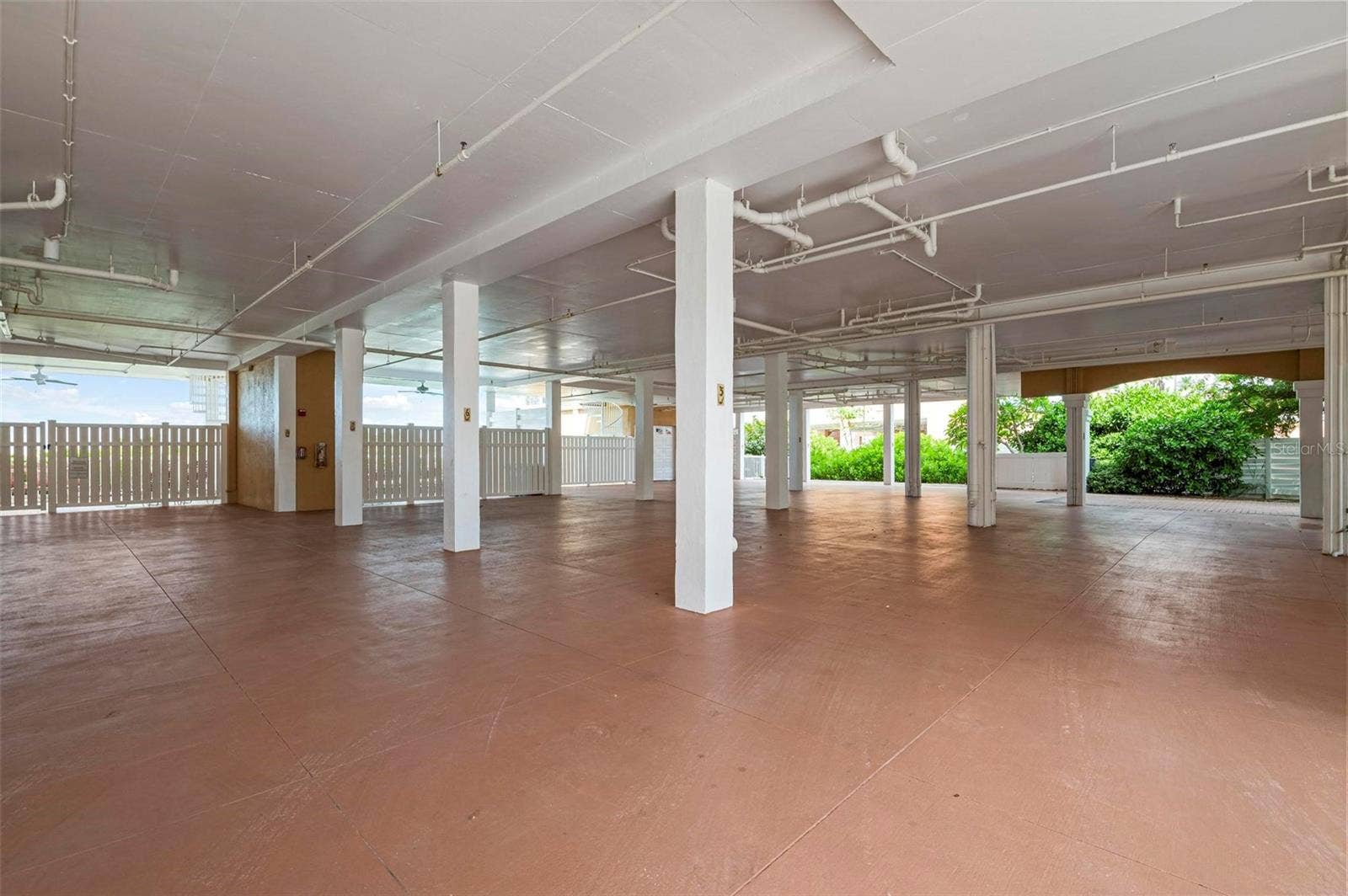 1900 GULF DRIVE N, #1, Bradenton Beach, FL 34217 Underbuilding parking