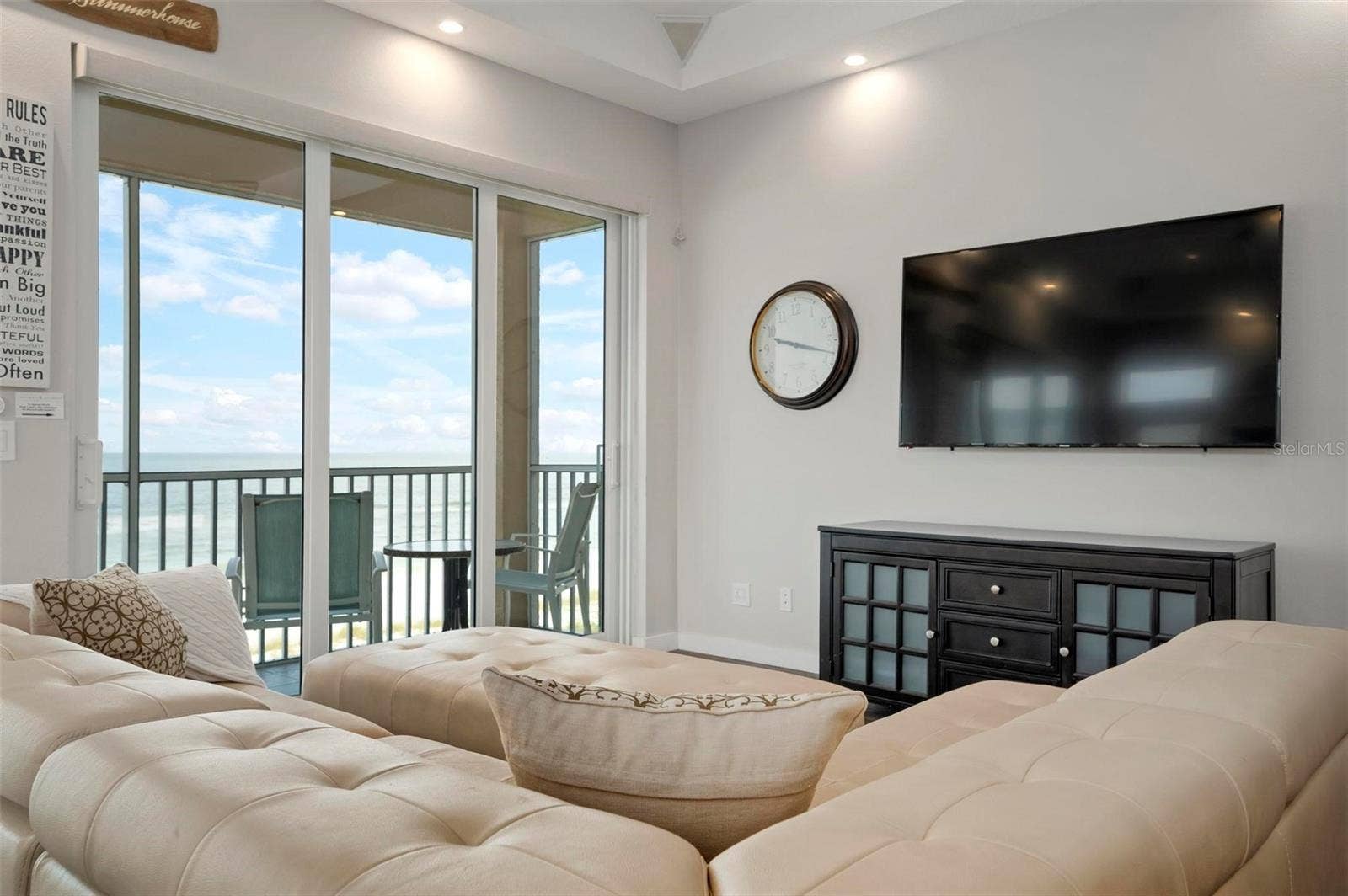 1900 GULF DRIVE N, #1, Bradenton Beach, FL 34217 1900 GULF DRIVE N, #1, Bradenton Beach, FL 34217