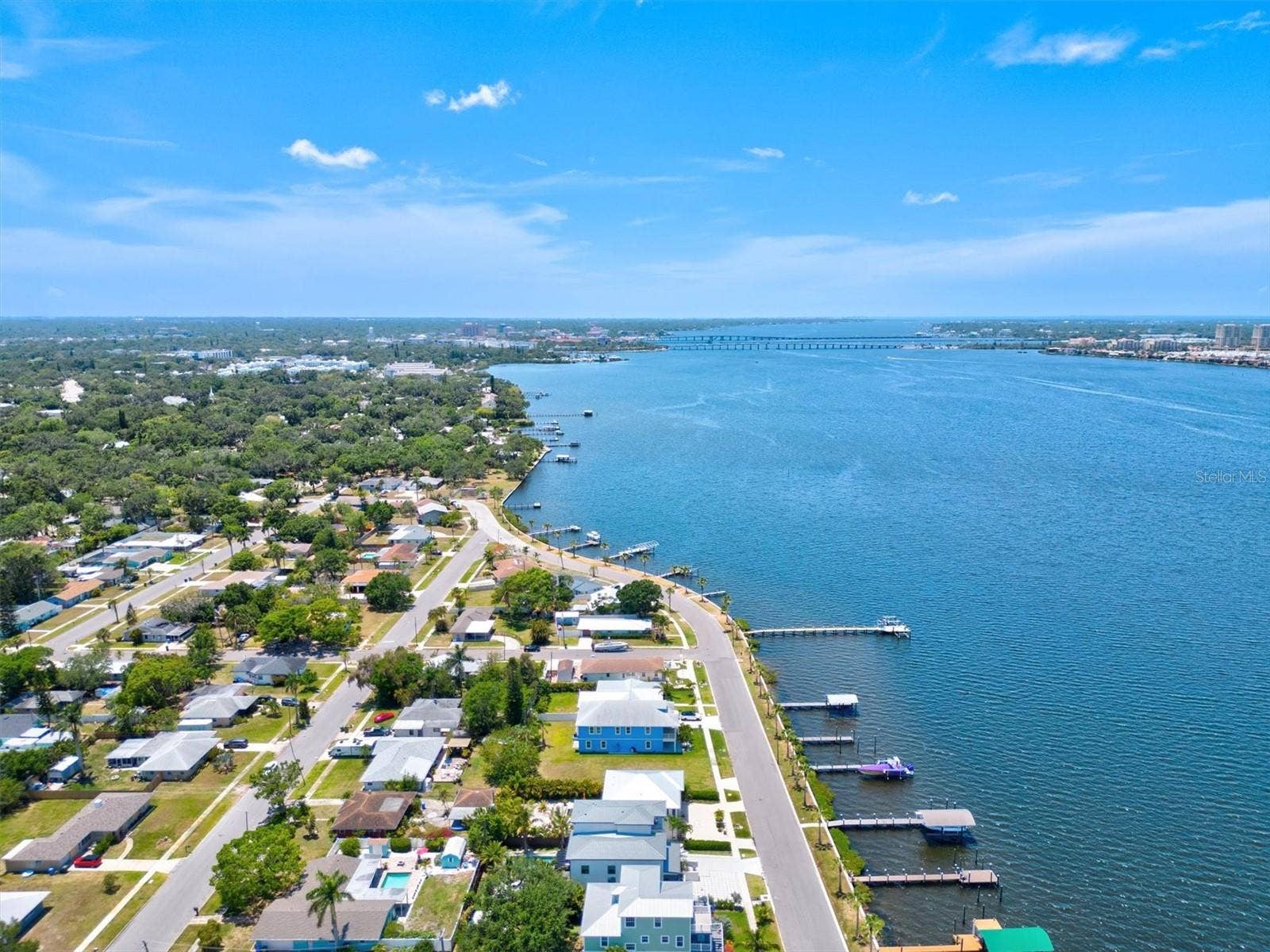 1914 RIVERSIDE DRIVE E, Bradenton, FL 34208 1914 RIVERSIDE DRIVE E, Bradenton, FL 34208
