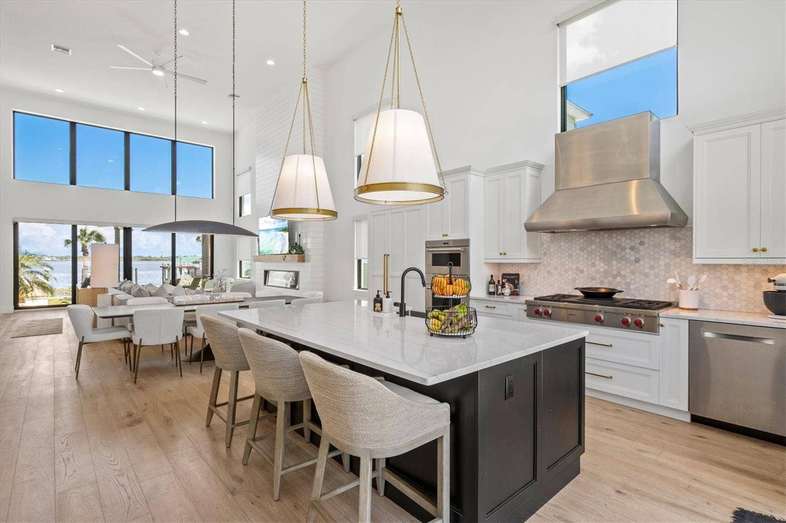 1914 RIVERSIDE DRIVE E, Bradenton, FL 34208 1914 RIVERSIDE DRIVE E, Bradenton, FL 34208