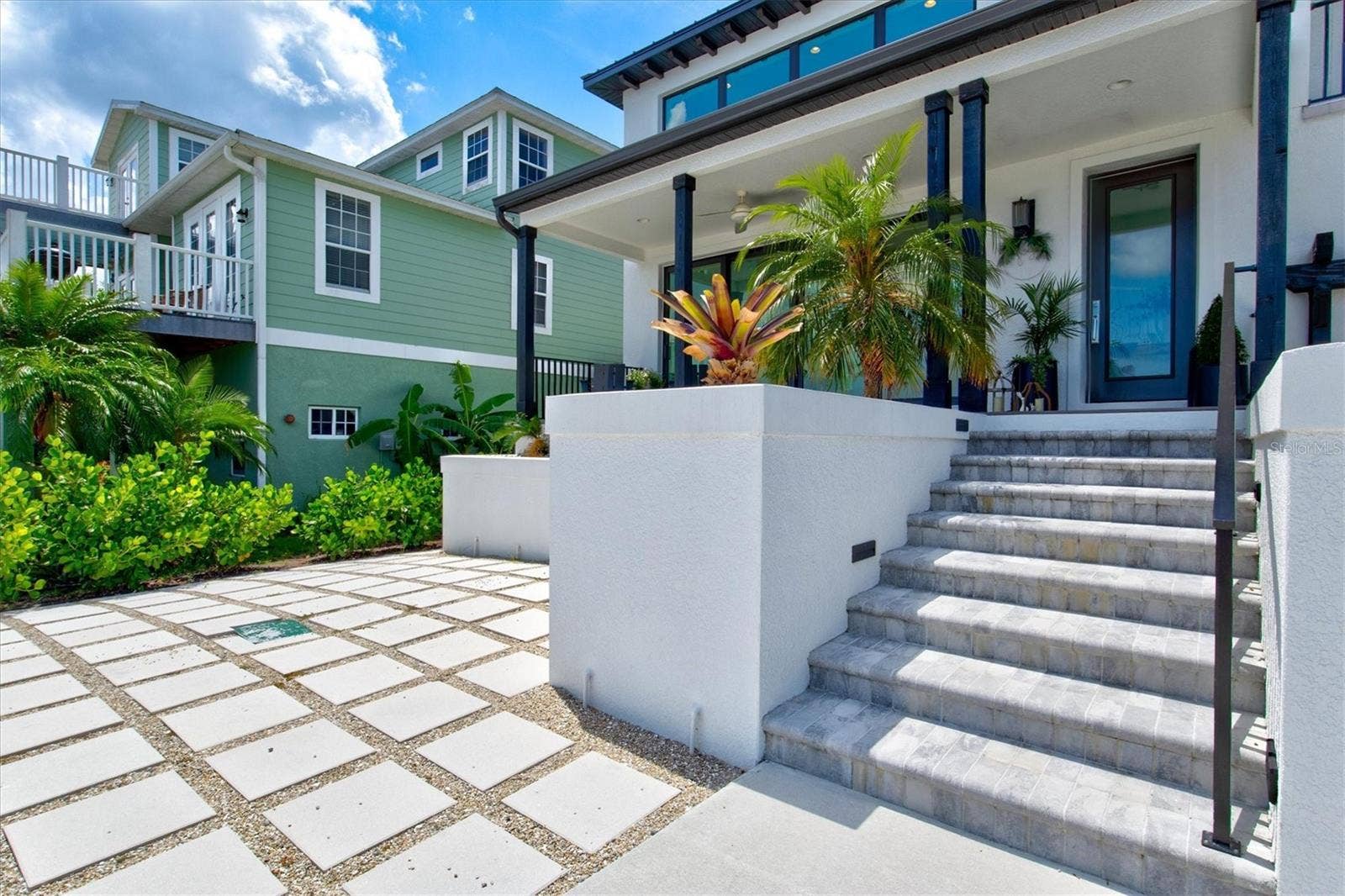 1914 RIVERSIDE DRIVE E, Bradenton, FL 34208 1914 RIVERSIDE DRIVE E, Bradenton, FL 34208