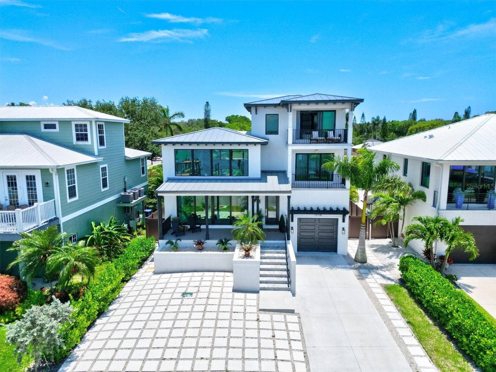 1914 RIVERSIDE DRIVE E, Bradenton, FL 34208 1914 RIVERSIDE DRIVE E, Bradenton, FL 34208