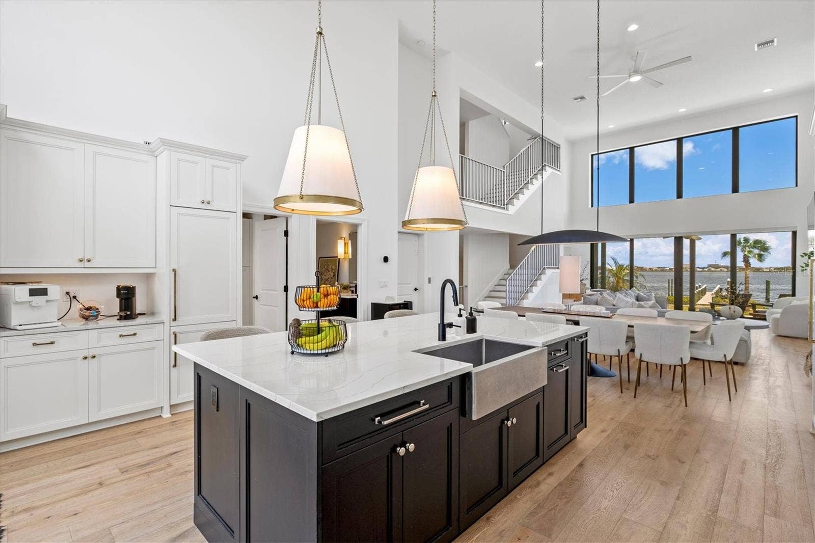 1914 RIVERSIDE DRIVE E, Bradenton, FL 34208 1914 RIVERSIDE DRIVE E, Bradenton, FL 34208
