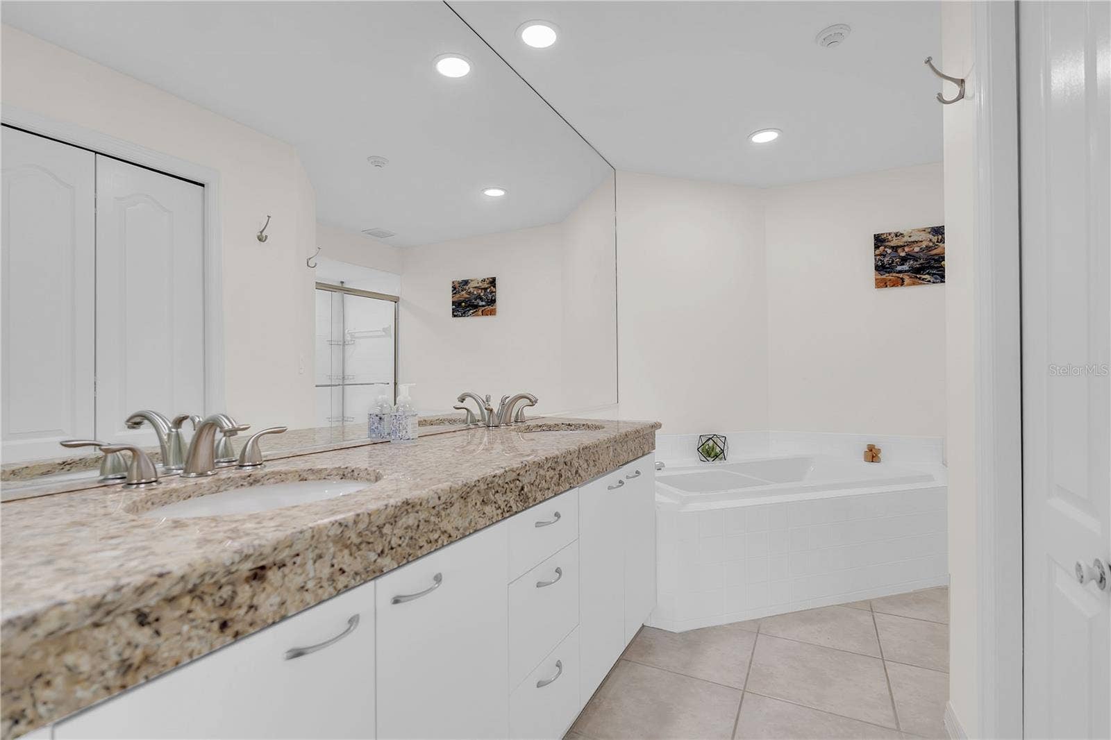 862 HUDSON AVENUE, #862, Sarasota, FL 34236 862 HUDSON AVENUE, #862, Sarasota, FL 34236