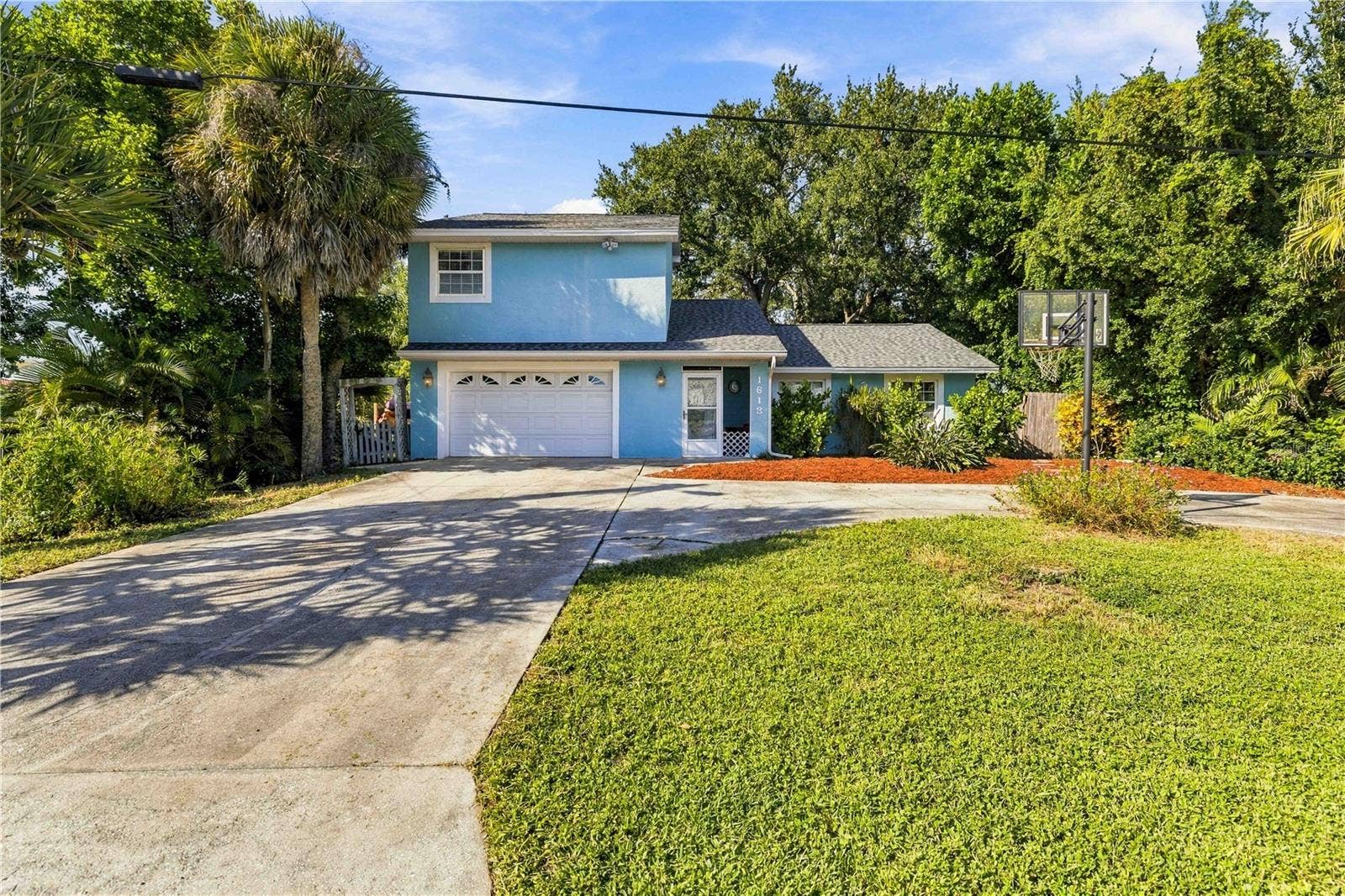 1613 WHARF ROAD, Sarasota, FL 34231 1613 WHARF ROAD, Sarasota, FL 34231