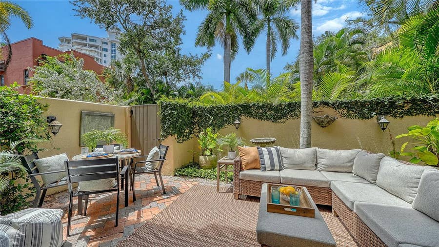 Property photo for 1513 OAK STREET, #18, Sarasota, FL