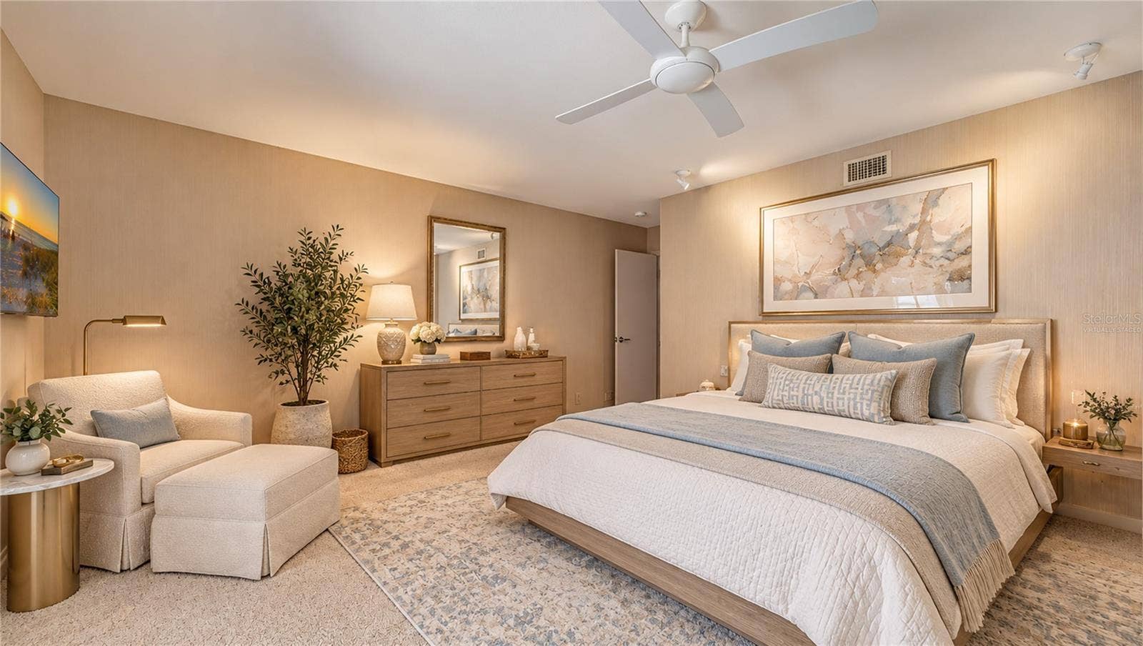 2116 CASEY KEY ROAD, Nokomis, FL 34275 Virtually Staged