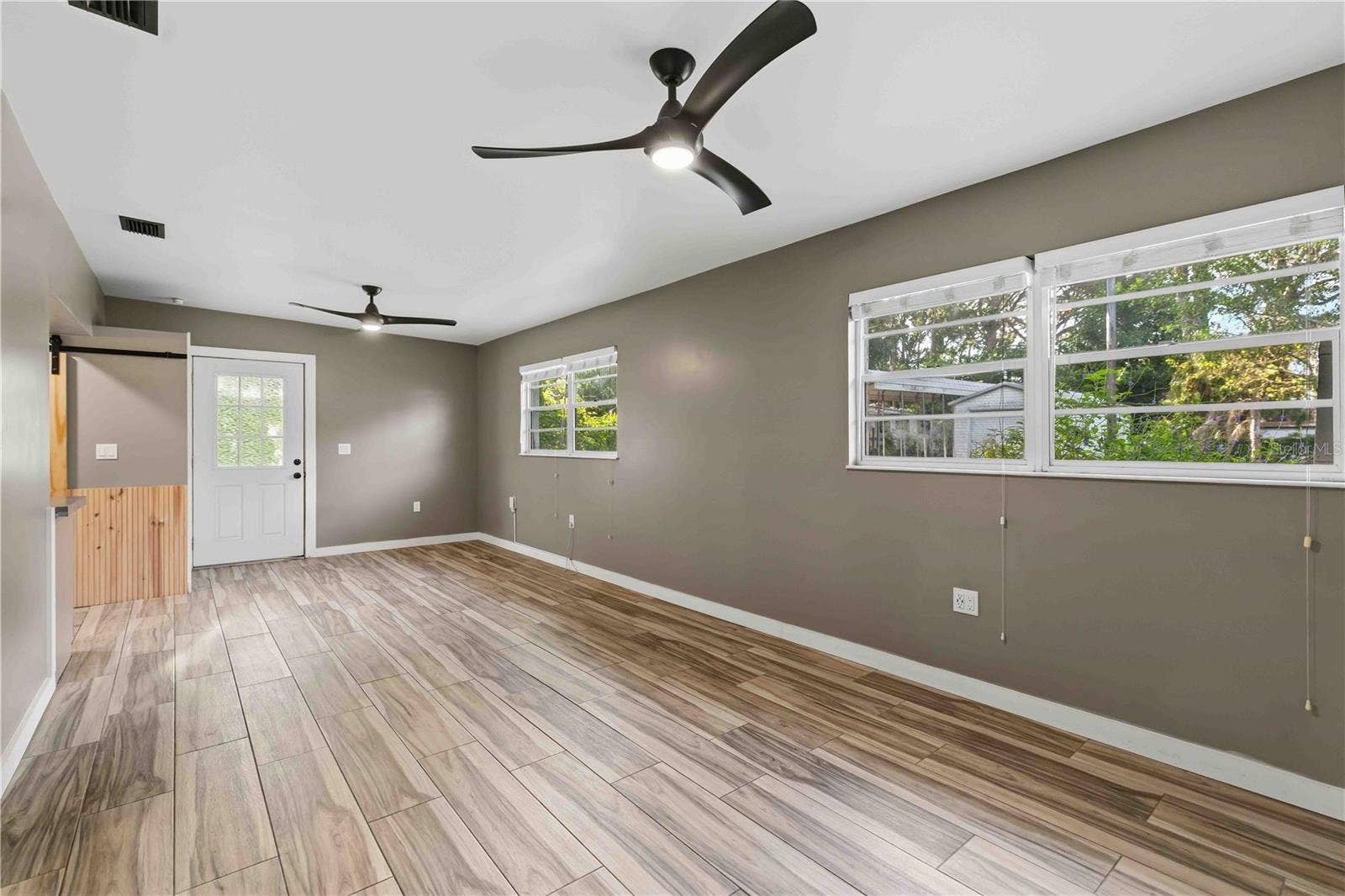 904 66TH AVENUE W, Bradenton, FL 34207