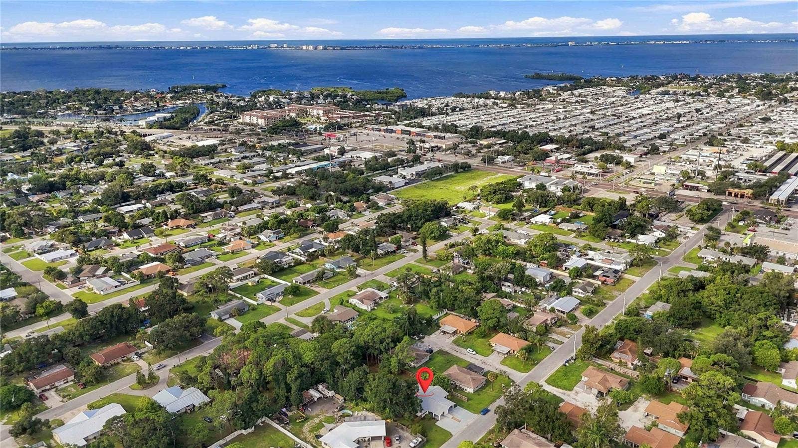 904 66TH AVENUE W, Bradenton, FL 34207