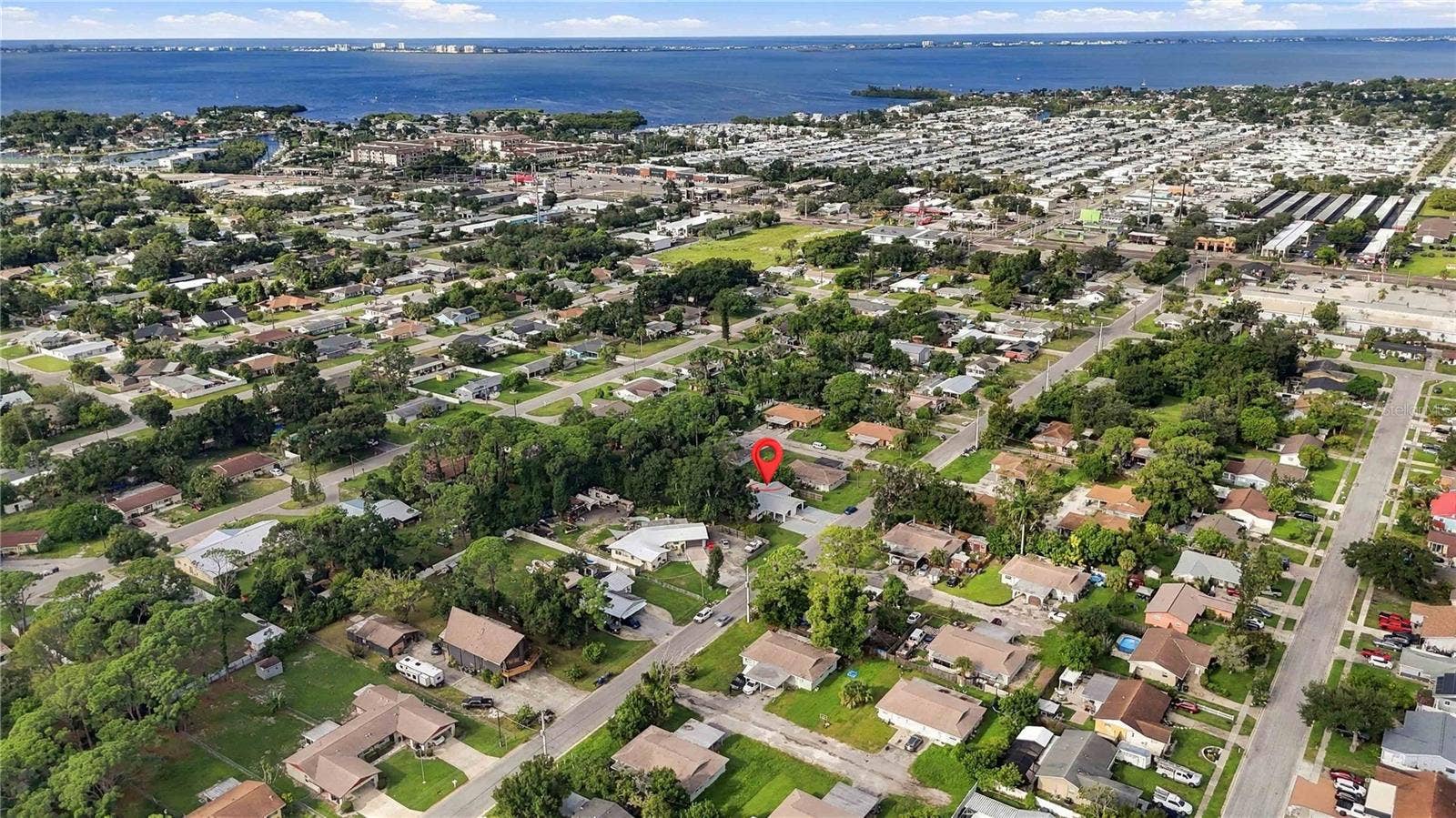 904 66TH AVENUE W, Bradenton, FL 34207