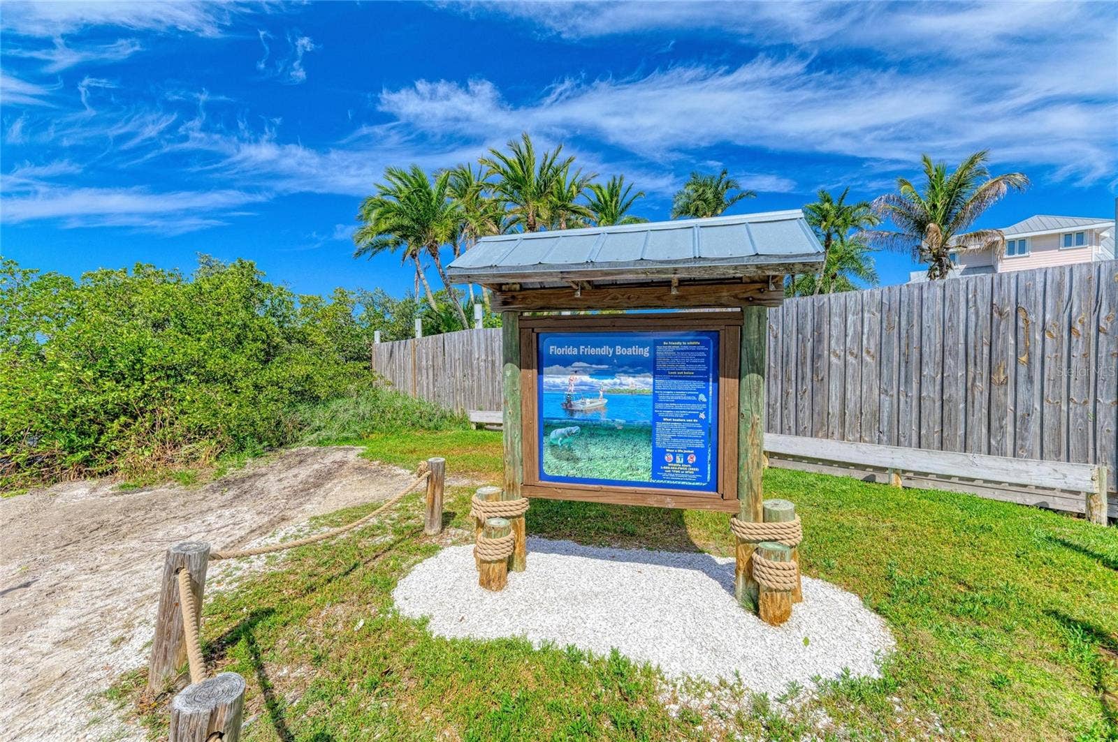 1841 JOYCE STREET, Sarasota, FL 34231 1841 JOYCE STREET, Sarasota, FL 34231