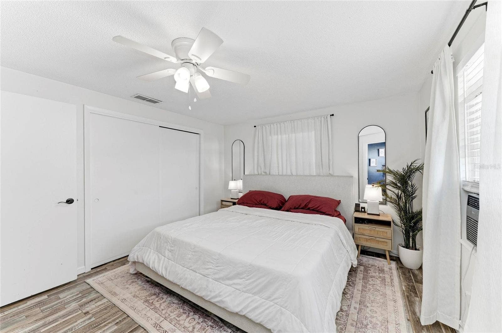 1841 JOYCE STREET, Sarasota, FL 34231 1841 JOYCE STREET, Sarasota, FL 34231