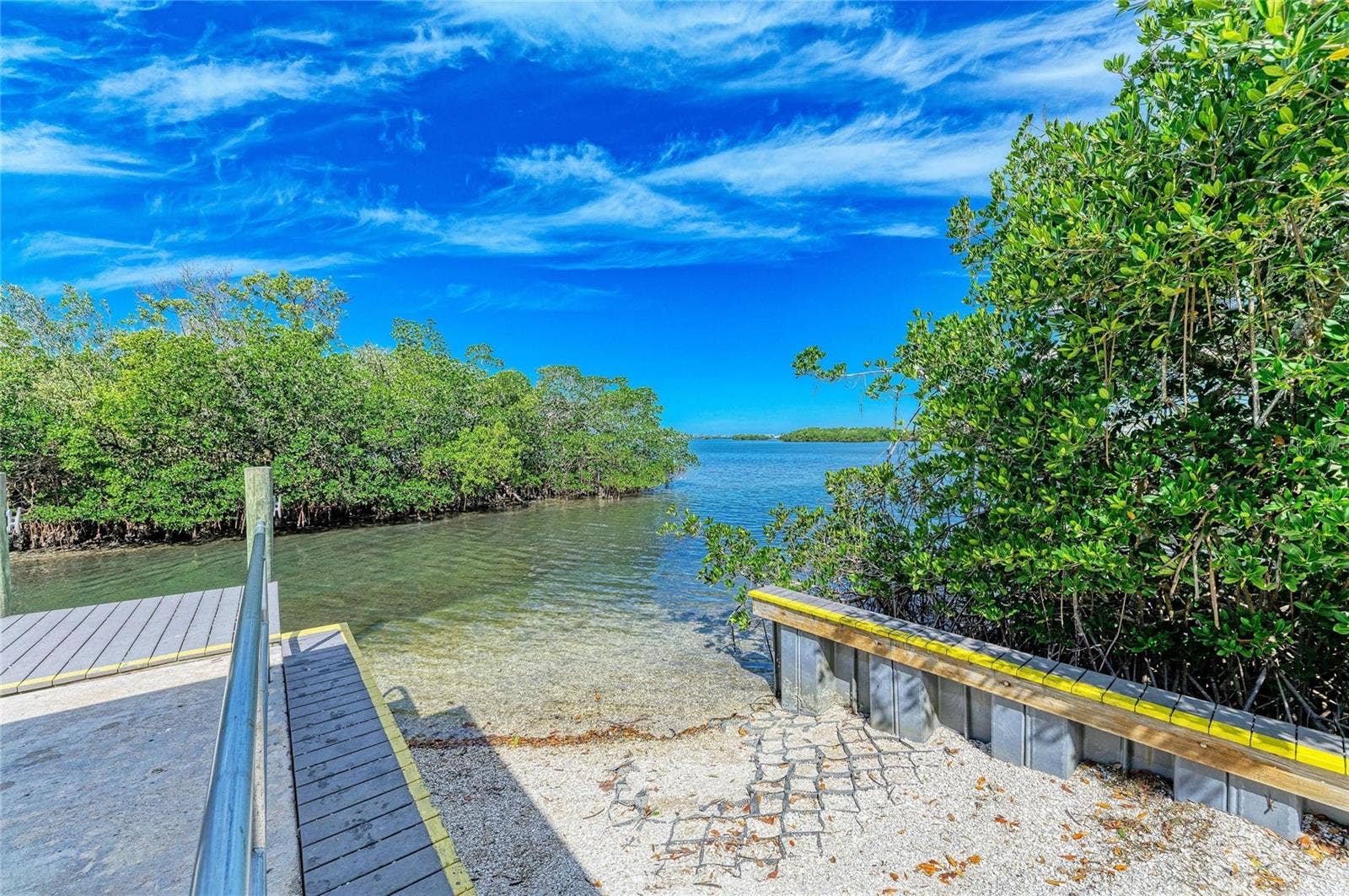 1841 JOYCE STREET, Sarasota, FL 34231 1841 JOYCE STREET, Sarasota, FL 34231