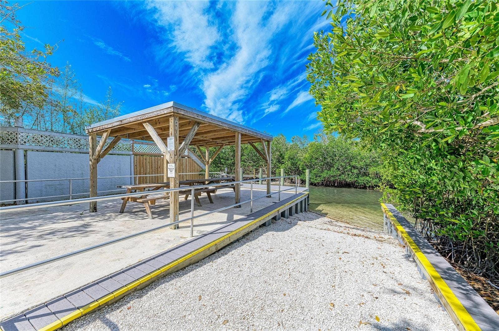 1841 JOYCE STREET, Sarasota, FL 34231 1841 JOYCE STREET, Sarasota, FL 34231