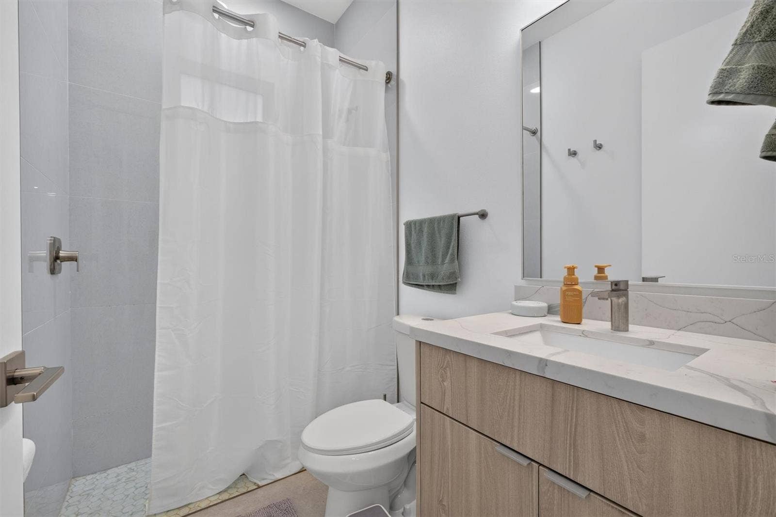 237 EPPINGER DRIVE, Port Charlotte, FL 33953 237 EPPINGER DRIVE, Port Charlotte, FL 33953