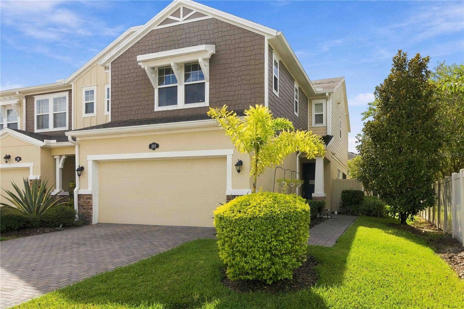 2117 LAKE WATERS PLACE, Lutz, FL 33558
