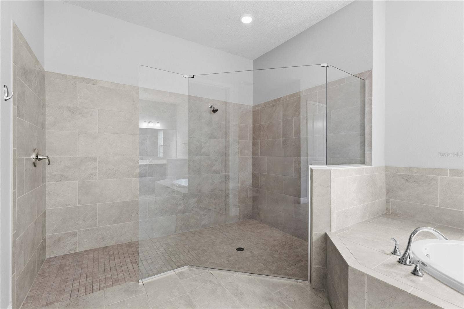 7460 RIPETTA STREET, Sarasota, FL 34240 7460 RIPETTA STREET, Sarasota, FL 34240