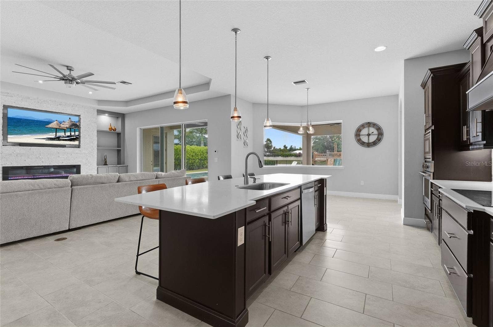 7460 RIPETTA STREET, Sarasota, FL 34240 7460 RIPETTA STREET, Sarasota, FL 34240