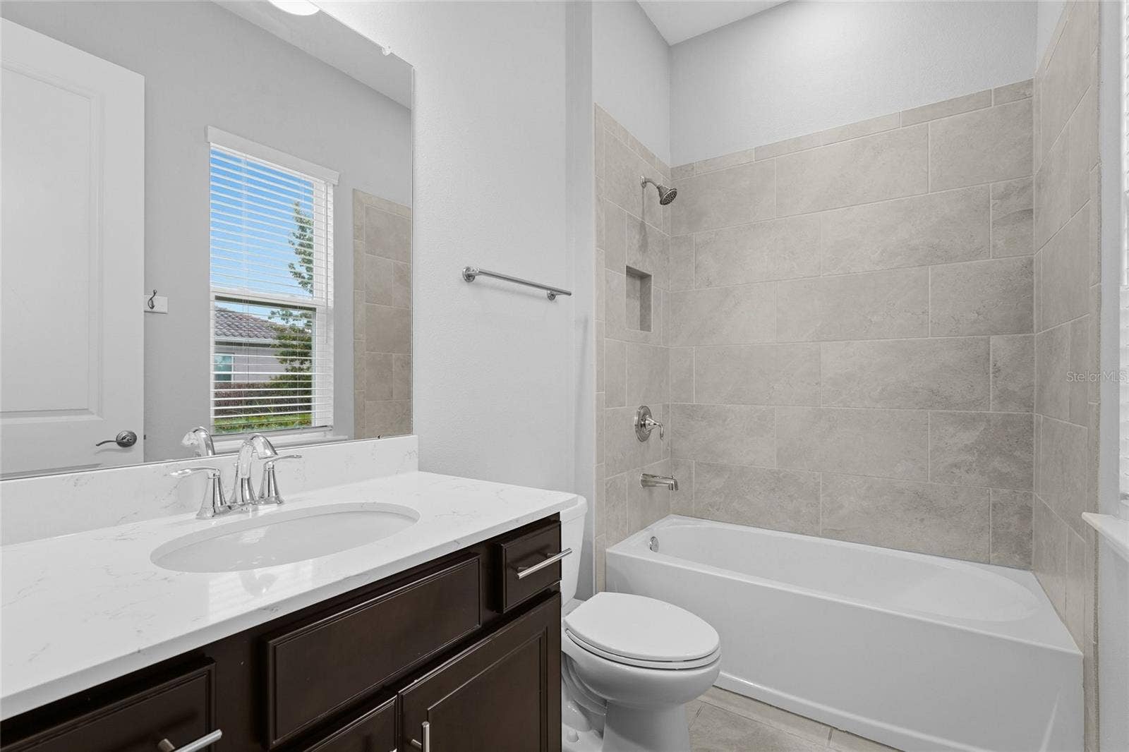 7460 RIPETTA STREET, Sarasota, FL 34240 7460 RIPETTA STREET, Sarasota, FL 34240