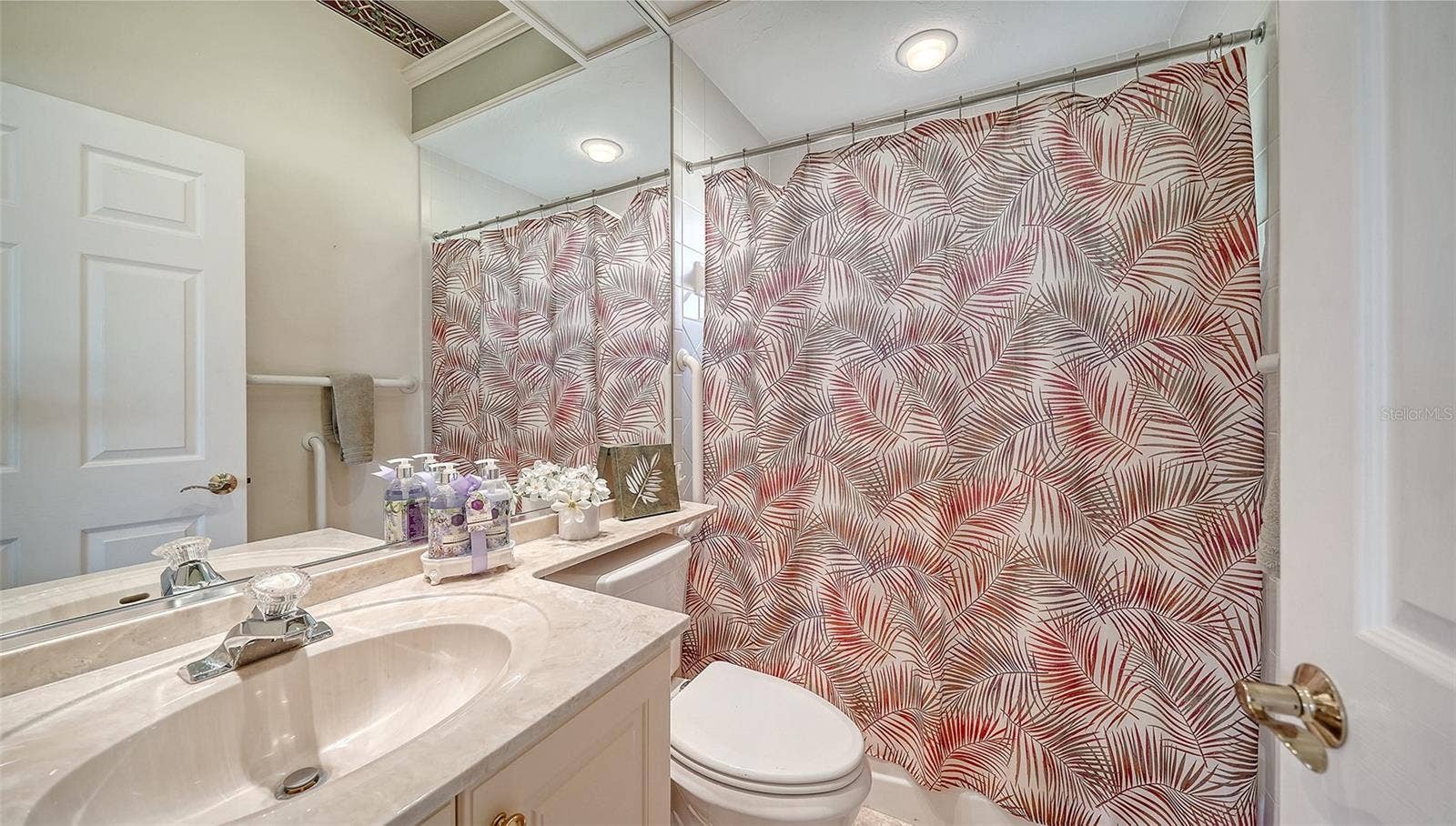 8922 BLOOMFIELD BOULEVARD, Sarasota, FL 34238 8922 BLOOMFIELD BOULEVARD, Sarasota, FL 34238
