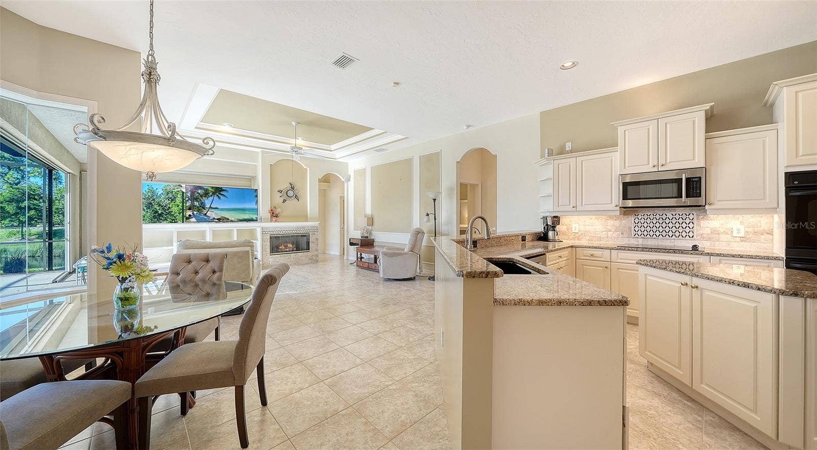 8922 BLOOMFIELD BOULEVARD, Sarasota, FL 34238 8922 BLOOMFIELD BOULEVARD, Sarasota, FL 34238