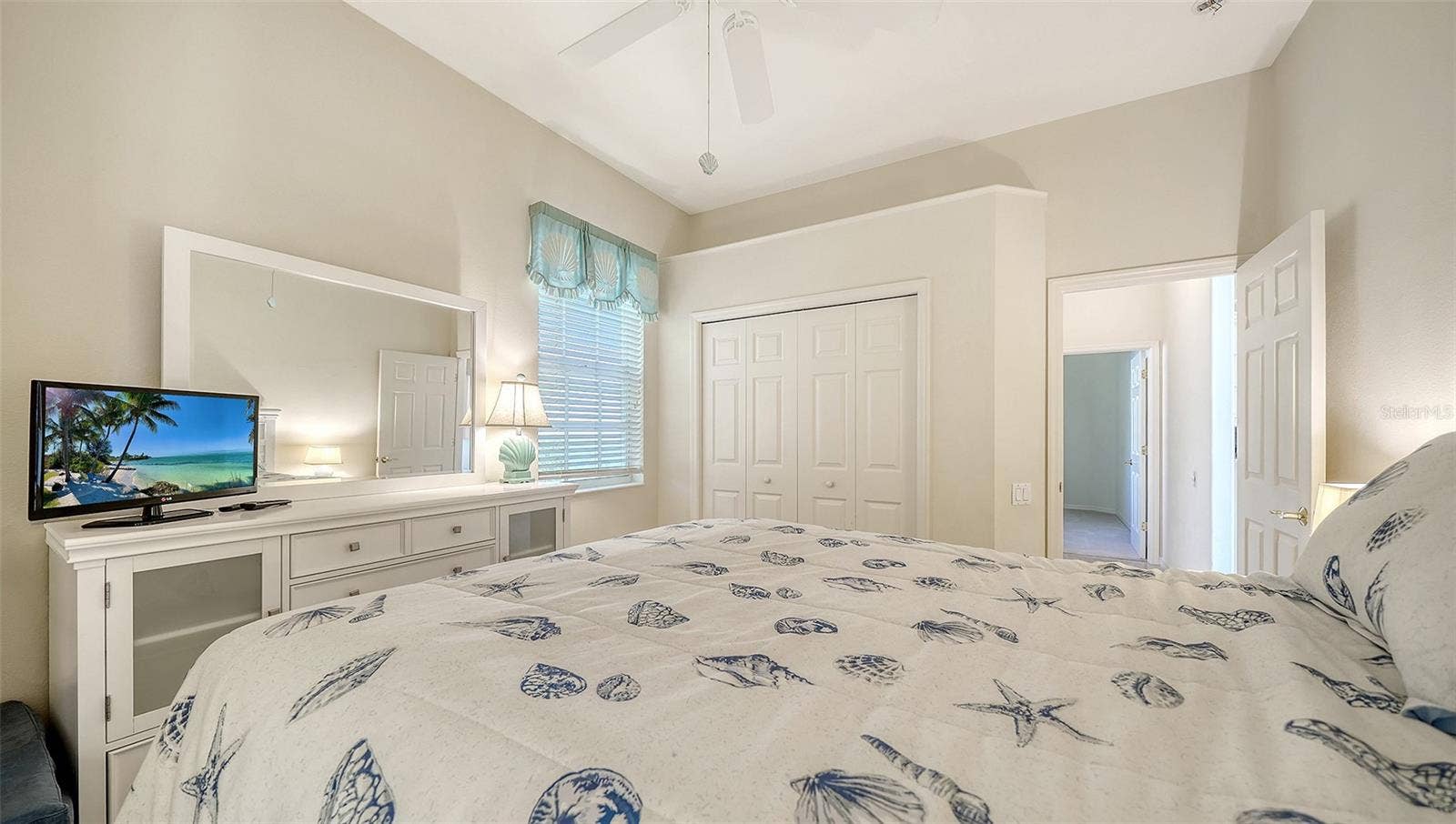 8922 BLOOMFIELD BOULEVARD, Sarasota, FL 34238 8922 BLOOMFIELD BOULEVARD, Sarasota, FL 34238