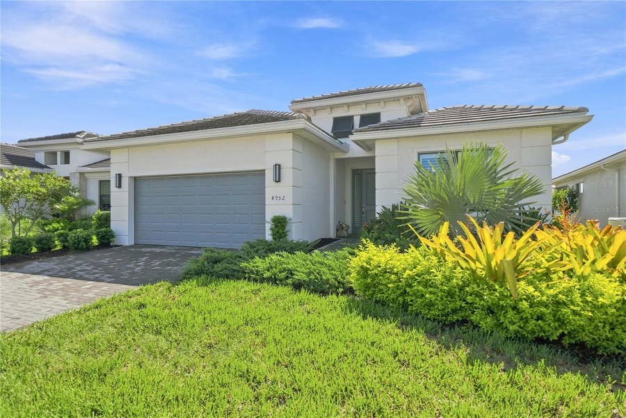 Property photo for 4952 FAIRHOPE CIRCLE, Lakewood Ranch, FL