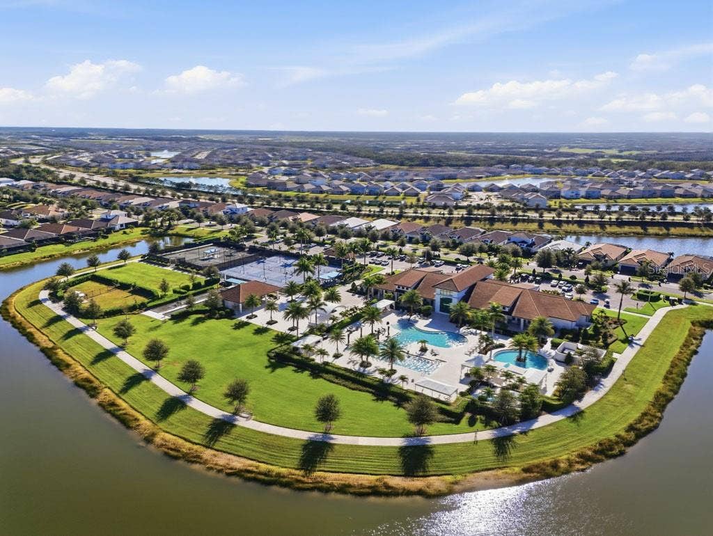 4952 FAIRHOPE CIRCLE, Lakewood Ranch, FL 34211 4952 FAIRHOPE CIRCLE, Lakewood Ranch, FL 34211