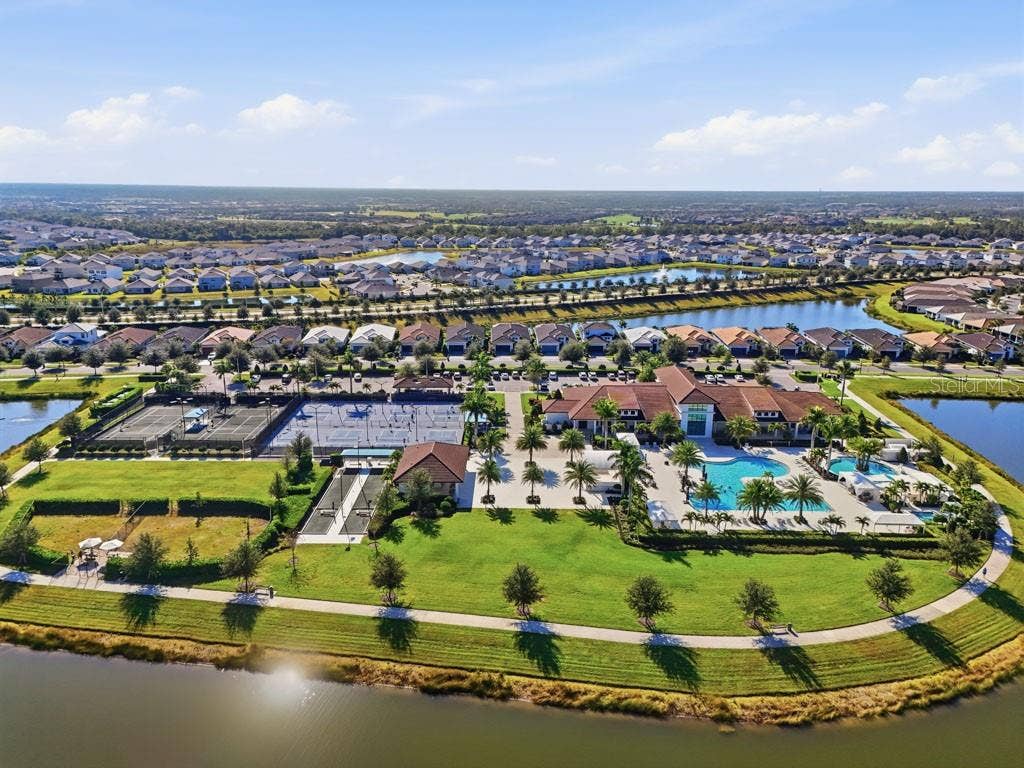 4952 FAIRHOPE CIRCLE, Lakewood Ranch, FL 34211 4952 FAIRHOPE CIRCLE, Lakewood Ranch, FL 34211