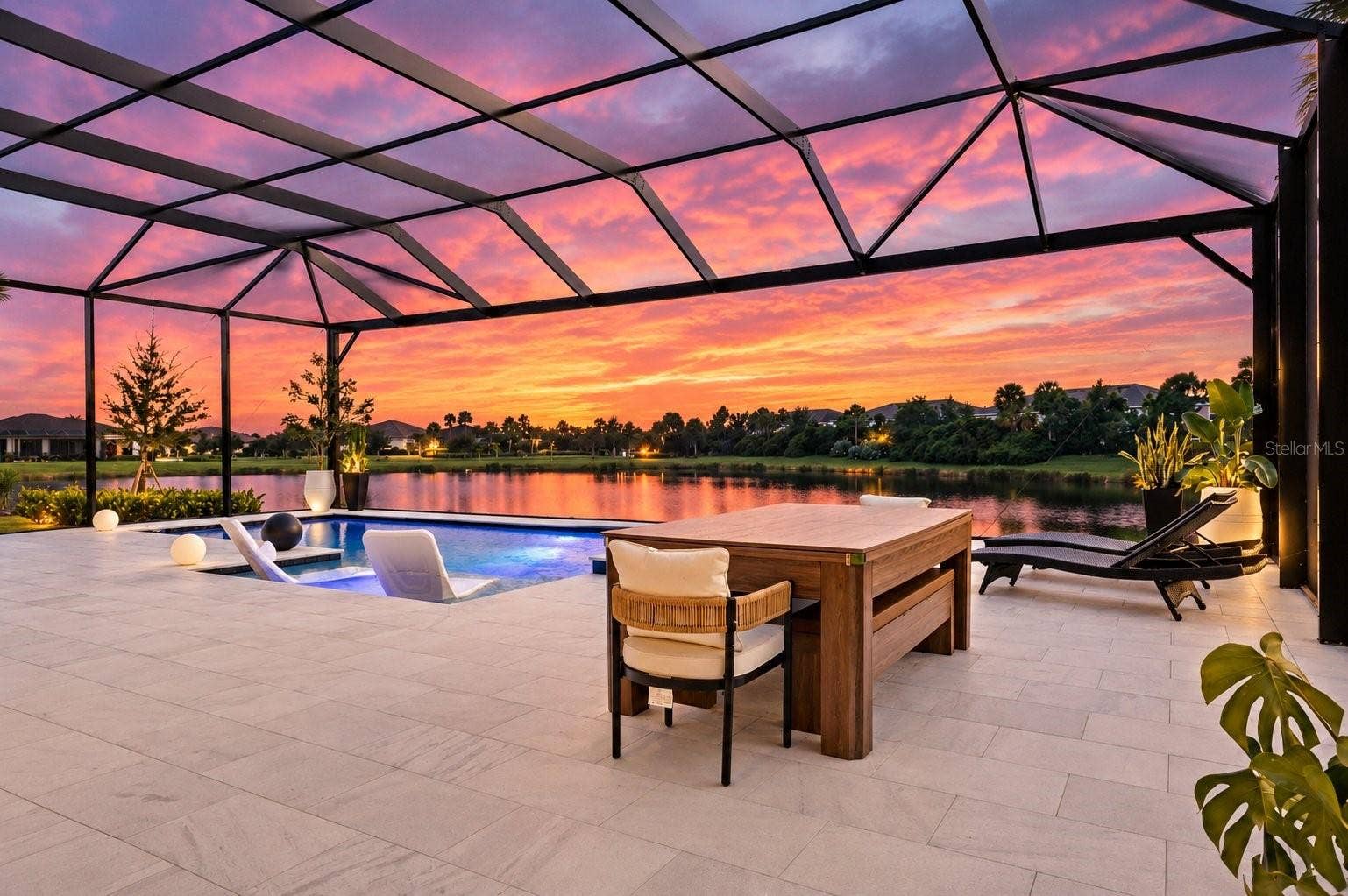 4683 CEDRON COURT, Sarasota, FL 34240 4683 CEDRON COURT, Sarasota, FL 34240