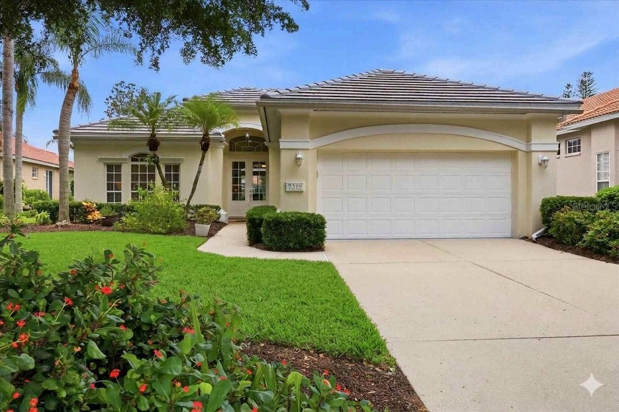 7319 WINDEMERE LANE, University Park, FL 34201