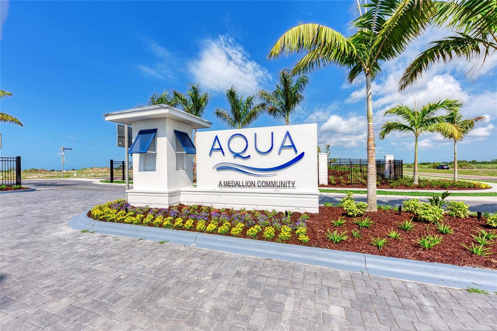 5834 SHOREBAY STREET, Bradenton, FL 34210 5834 SHOREBAY STREET, Bradenton, FL 34210