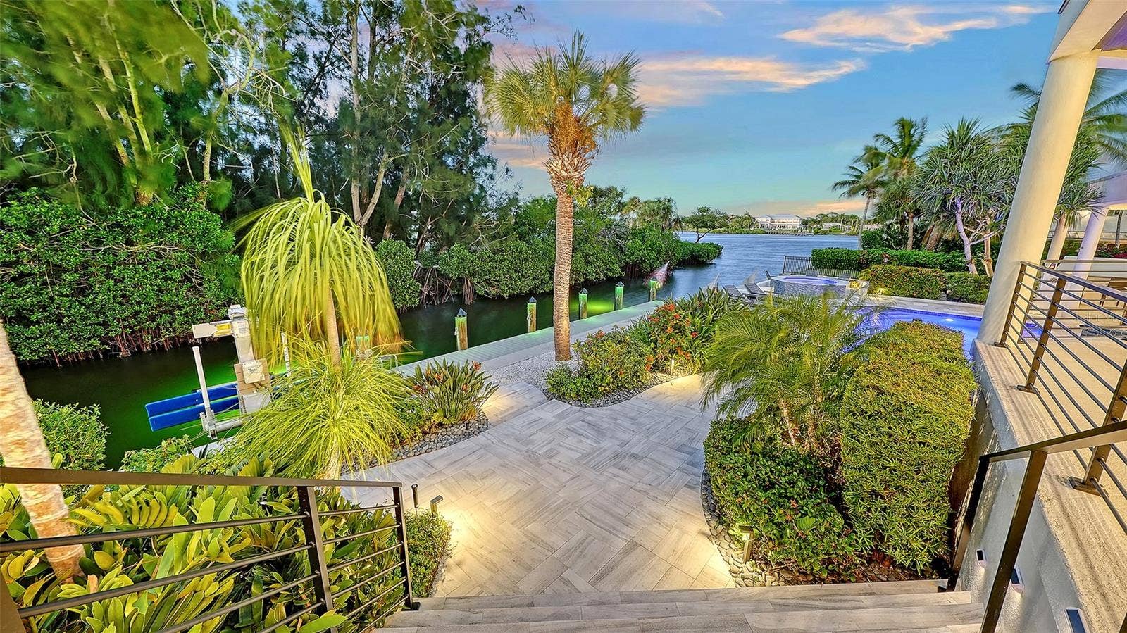 3718 SANDSPUR LANE, Nokomis, FL 34275 Waterfront