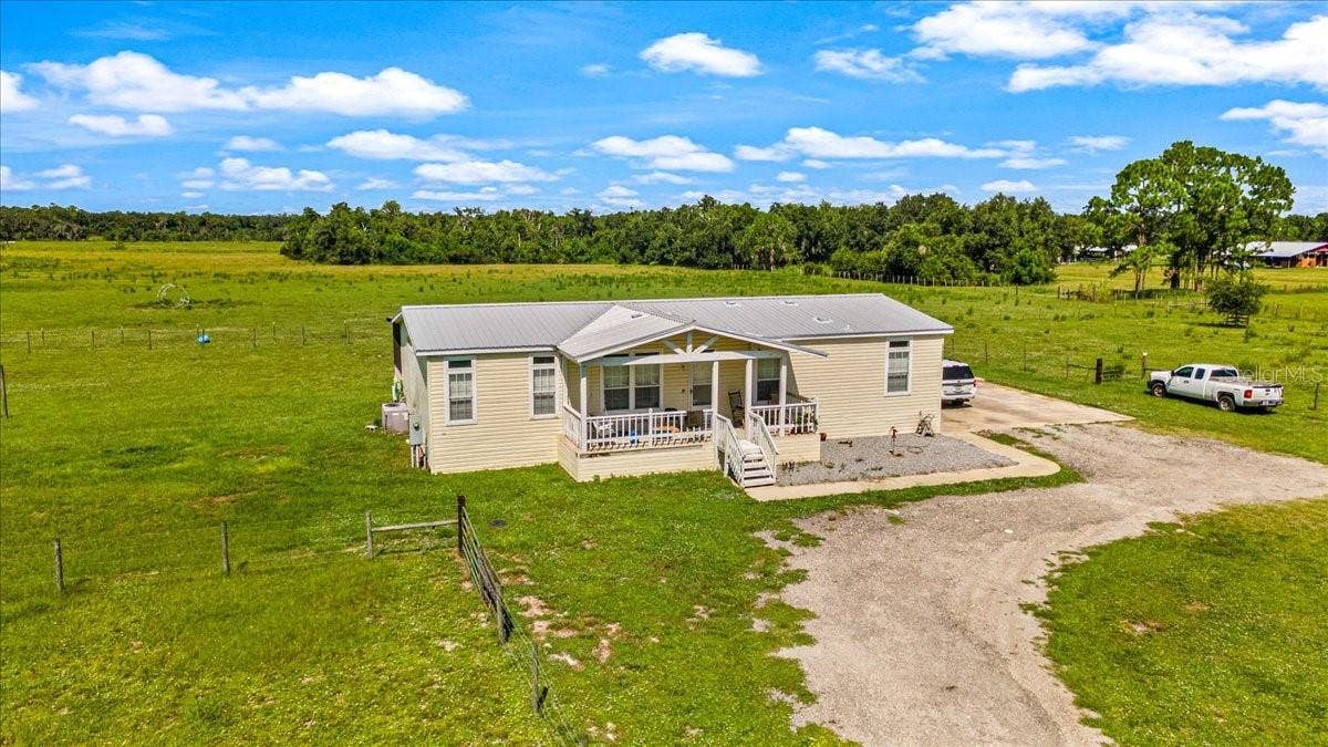 16996 WATERLINE ROAD, Bradenton, FL 34212 16996 WATERLINE ROAD, Bradenton, FL 34212