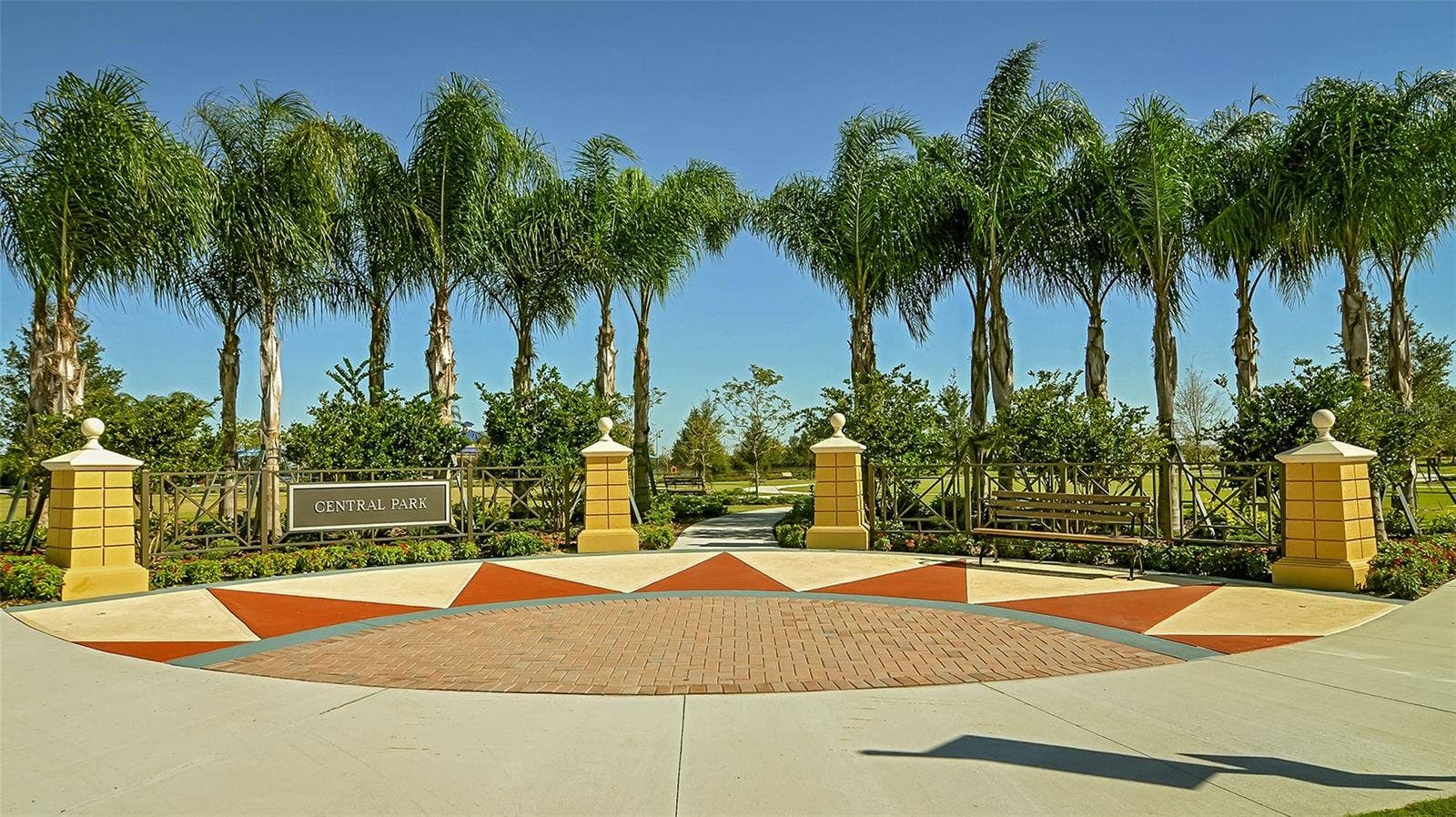 11403 GRAMERCY PARK AVENUE, Bradenton, FL 34211