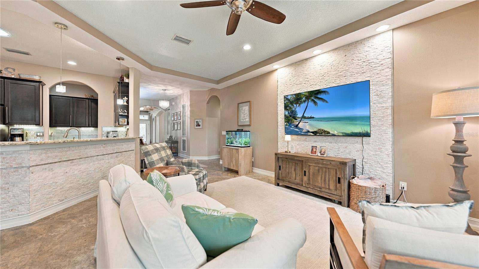 11403 GRAMERCY PARK AVENUE, Bradenton, FL 34211